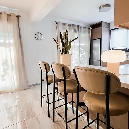 Lägenhet Veranda 8 Three Bedrooms Big Sun Terrace & Jacuzzi *